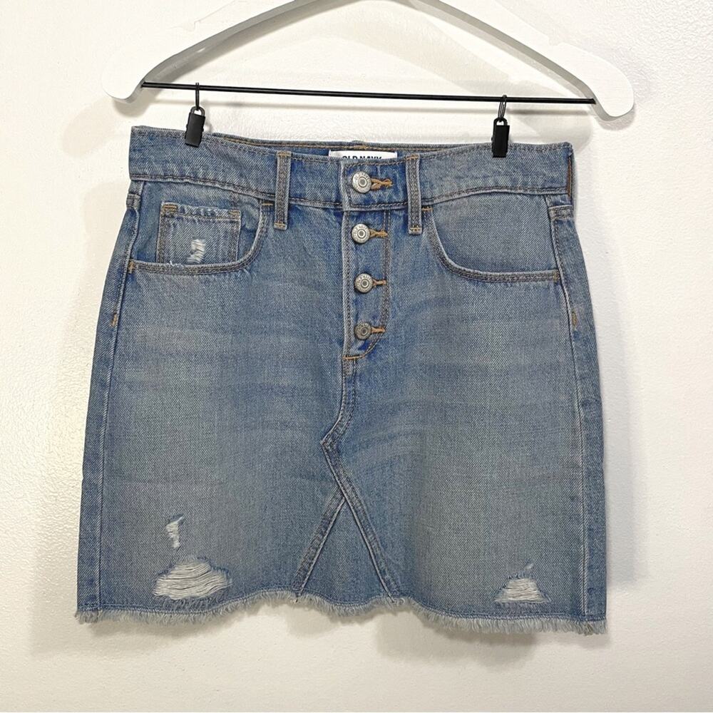 EUC - Old Navy Distressed Button Fly Skirt